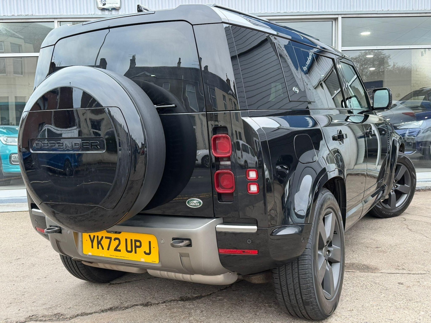 Used Land Rover Defender 2022 for sale - 77377126: Photo 3