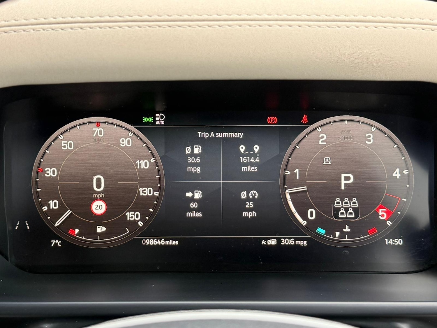 Used Land Rover Defender 2022 for sale - 77377126: Photo 30