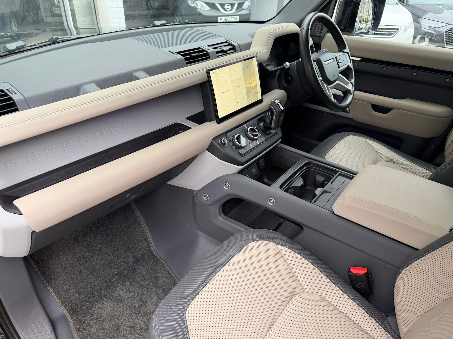 Used Land Rover Defender 2022 for sale - 77377126: Photo 9