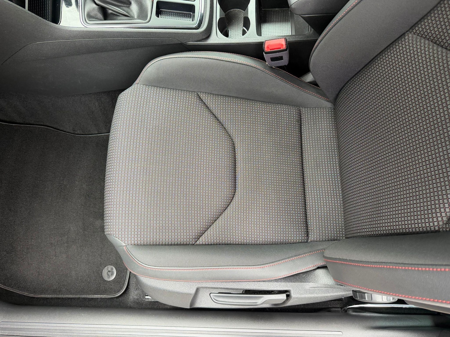 Used SEAT Leon 2018 for sale - 77672042: Photo 25