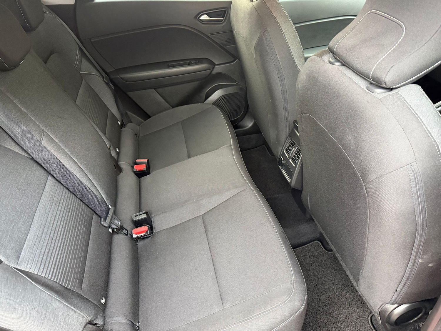 Used Renault Captur 2020 for sale - 76964860: Photo 10