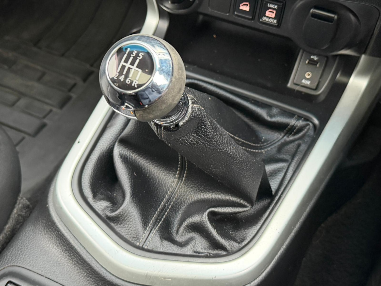 Used Nissan Navara for sale - 77978131: Photo 15