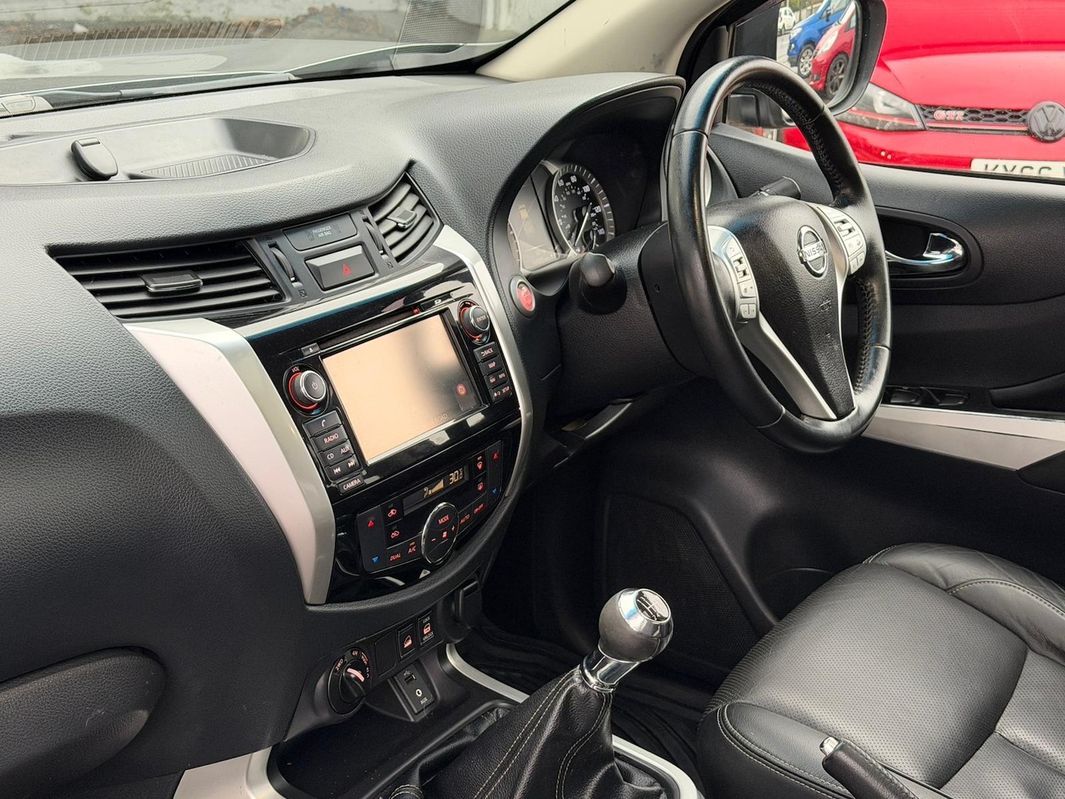 Used Nissan Navara for sale - 77978131: Photo 16