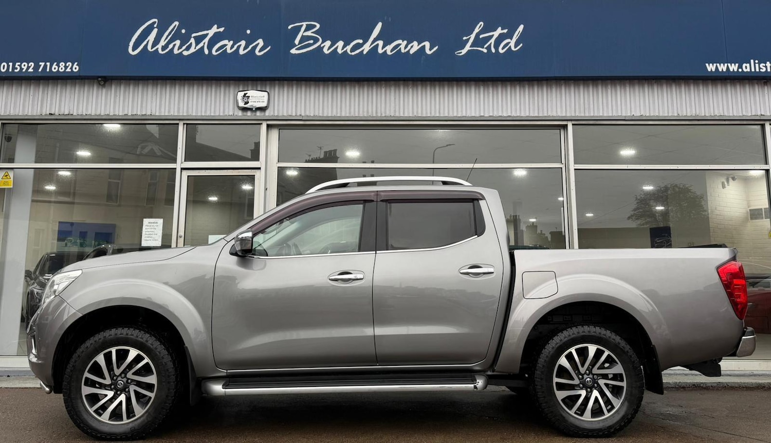 Used Nissan Navara for sale - 77978131: Photo 2