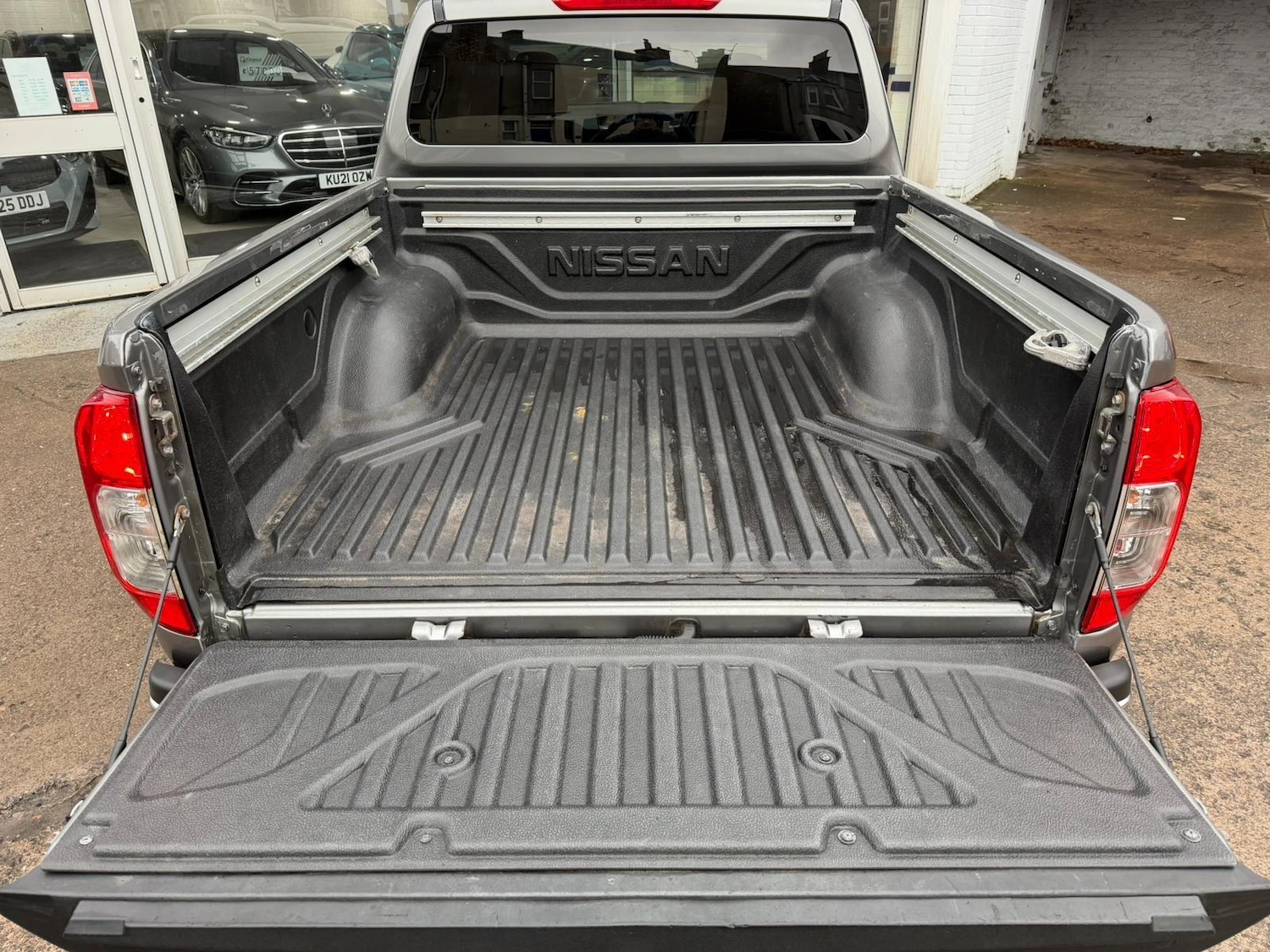 Used Nissan Navara for sale - 77978131: Photo 28