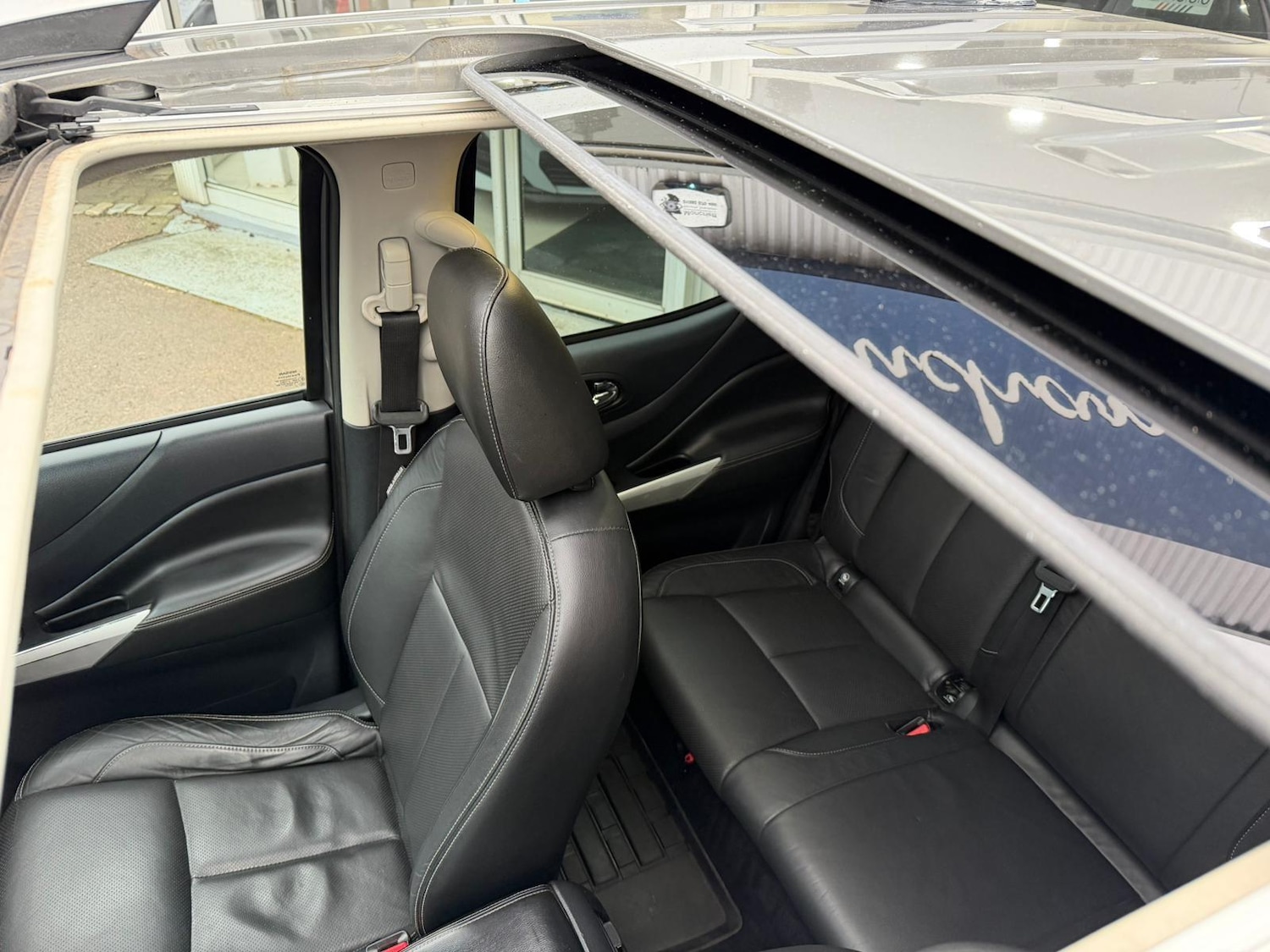 Used Nissan Navara for sale - 77978131: Photo 31