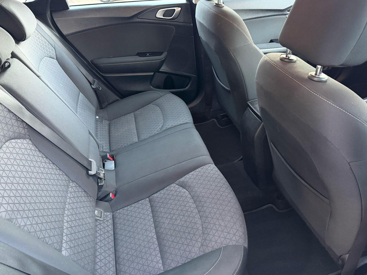 Used Kia Ceed 2019 for sale - 76644773: Photo 10