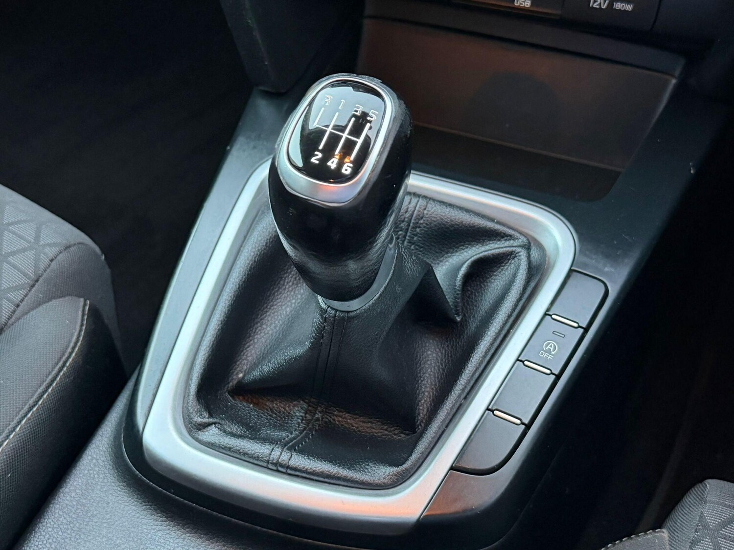 Used Kia Ceed 2019 for sale - 76644773: Photo 6