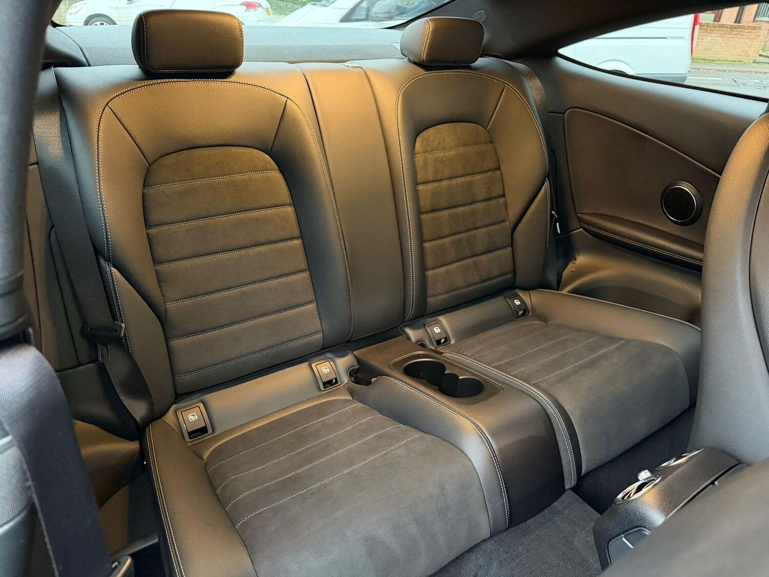 Used Mercedes-Benz C Class 2020 for sale - 76647537: Photo 10