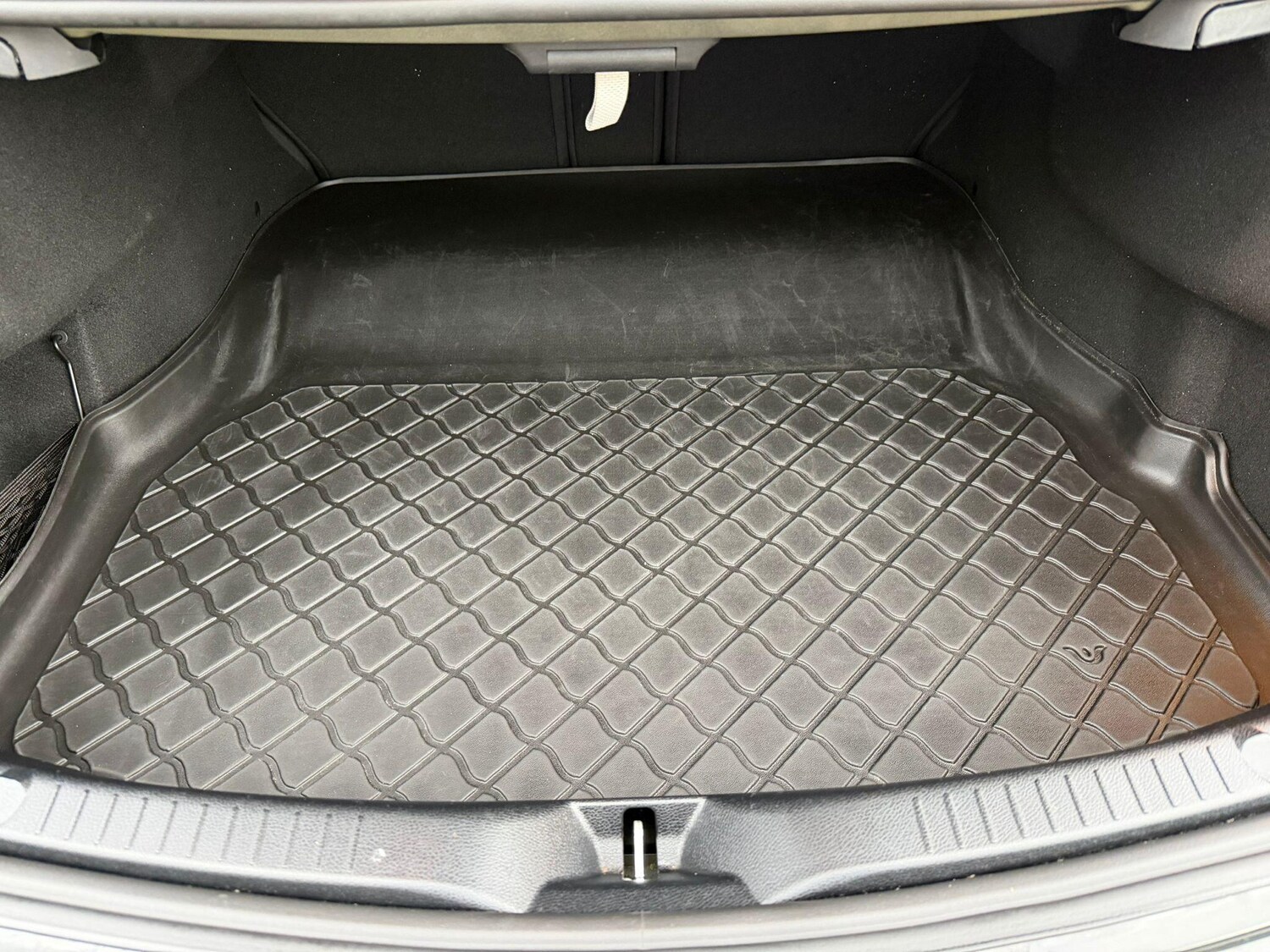 Used Mercedes-Benz C Class 2020 for sale - 76647537: Photo 24