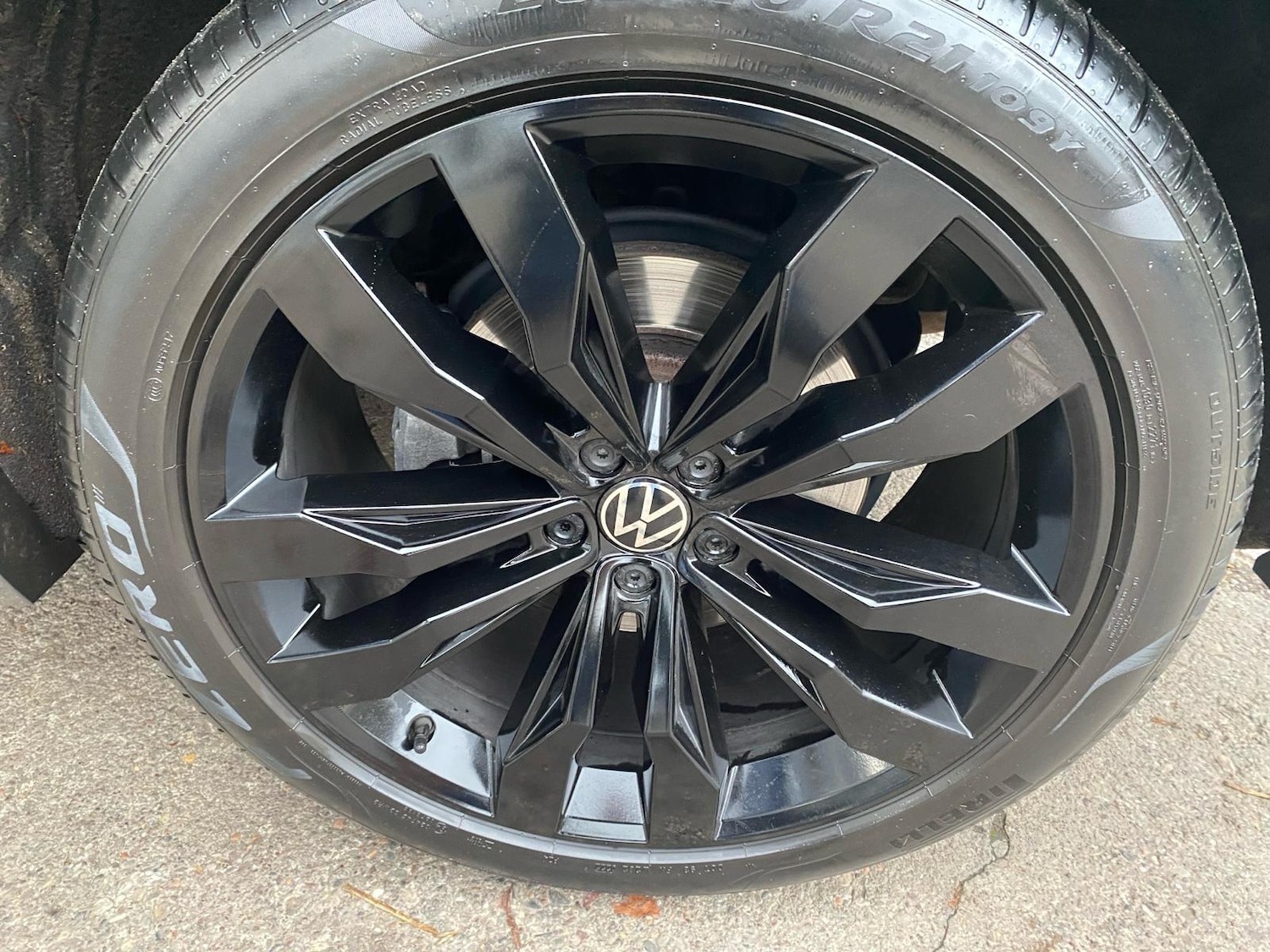 Used Volkswagen Touareg 2023 for sale - 76646348: Photo 13