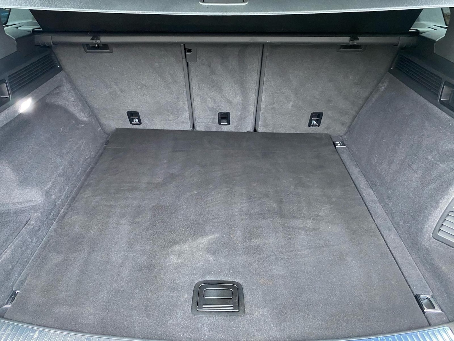 Used Volkswagen Touareg 2023 for sale - 76646348: Photo 17