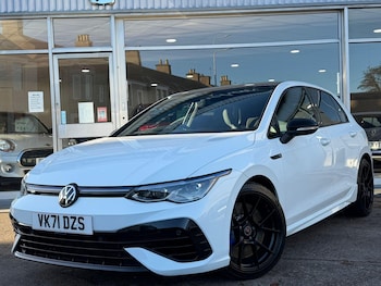 Used Volkswagen Golf 2021 for sale - 76700611: Photo