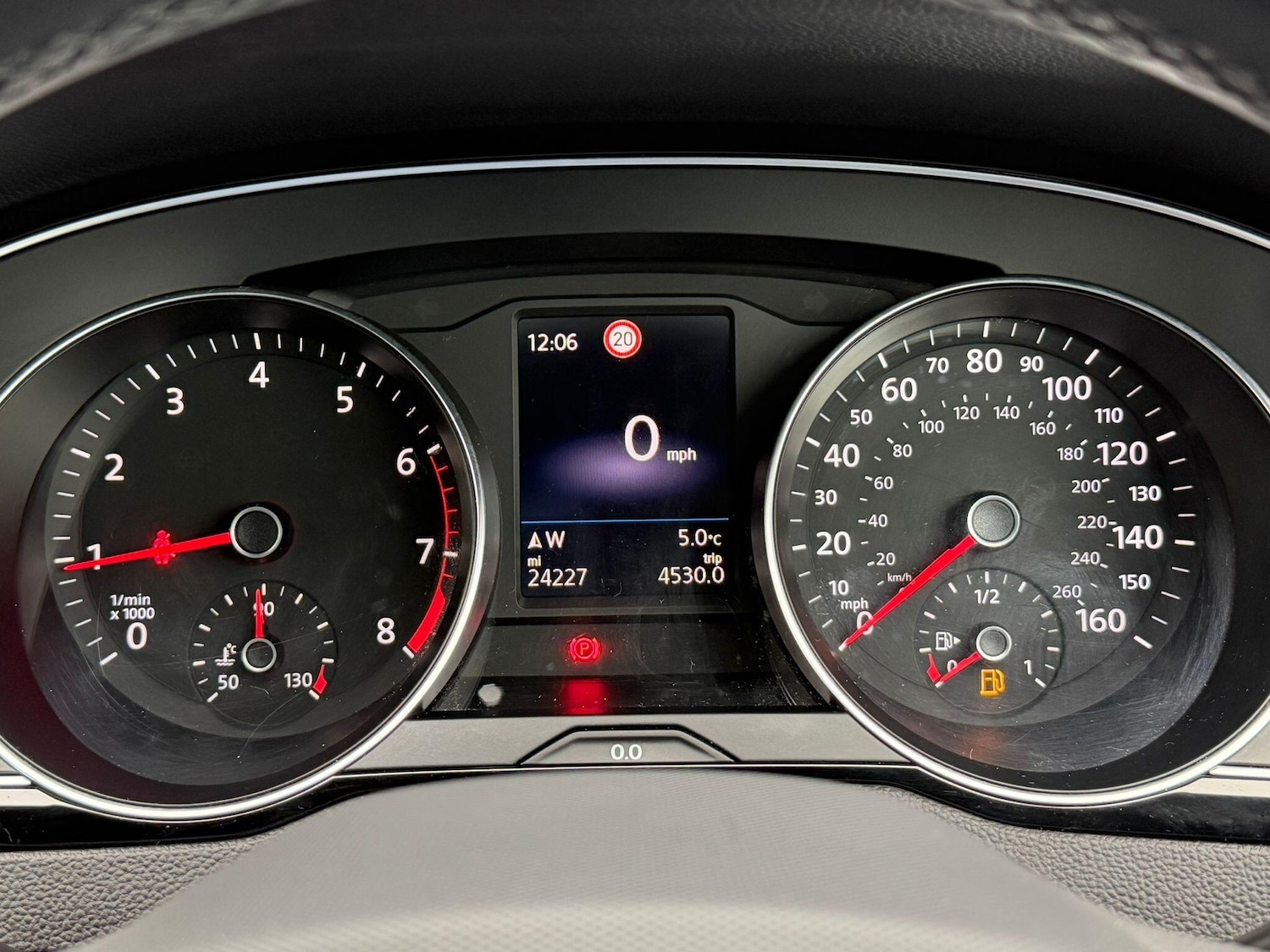 Used Volkswagen Passat for sale - 77396608: Photo 24