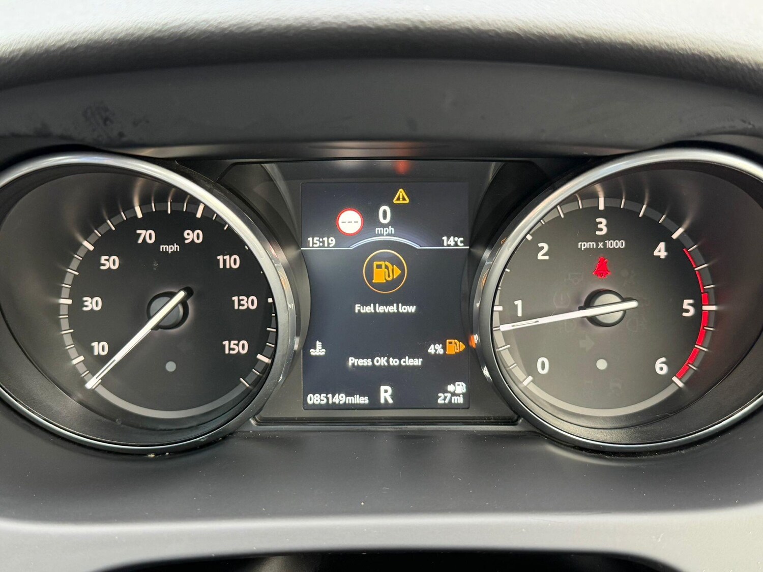 Used Land Rover Discovery Sport 2018 for sale - 76645322: Photo 25