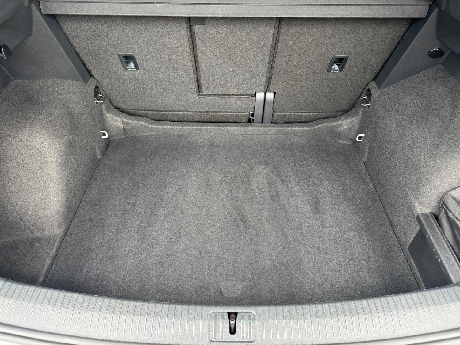 Used Volkswagen Tiguan 2021 for sale - 76647577: Photo 21