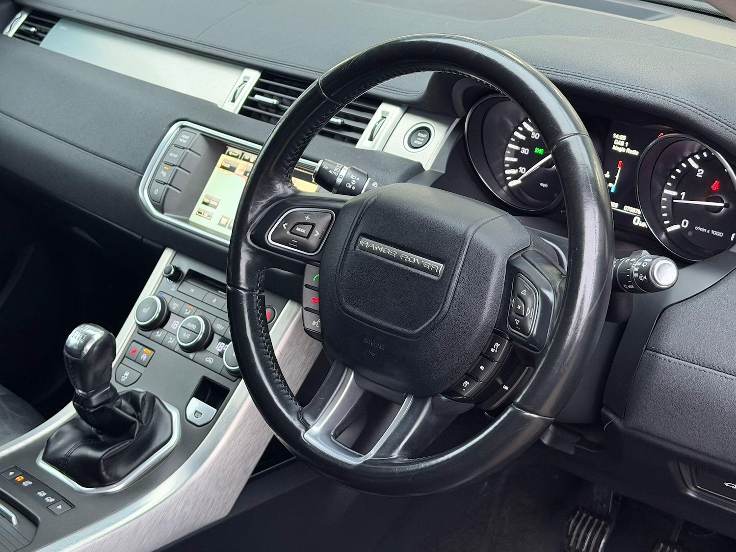 Used Land Rover Range Rover Evoque 2015 for sale - 77040681: Photo 25