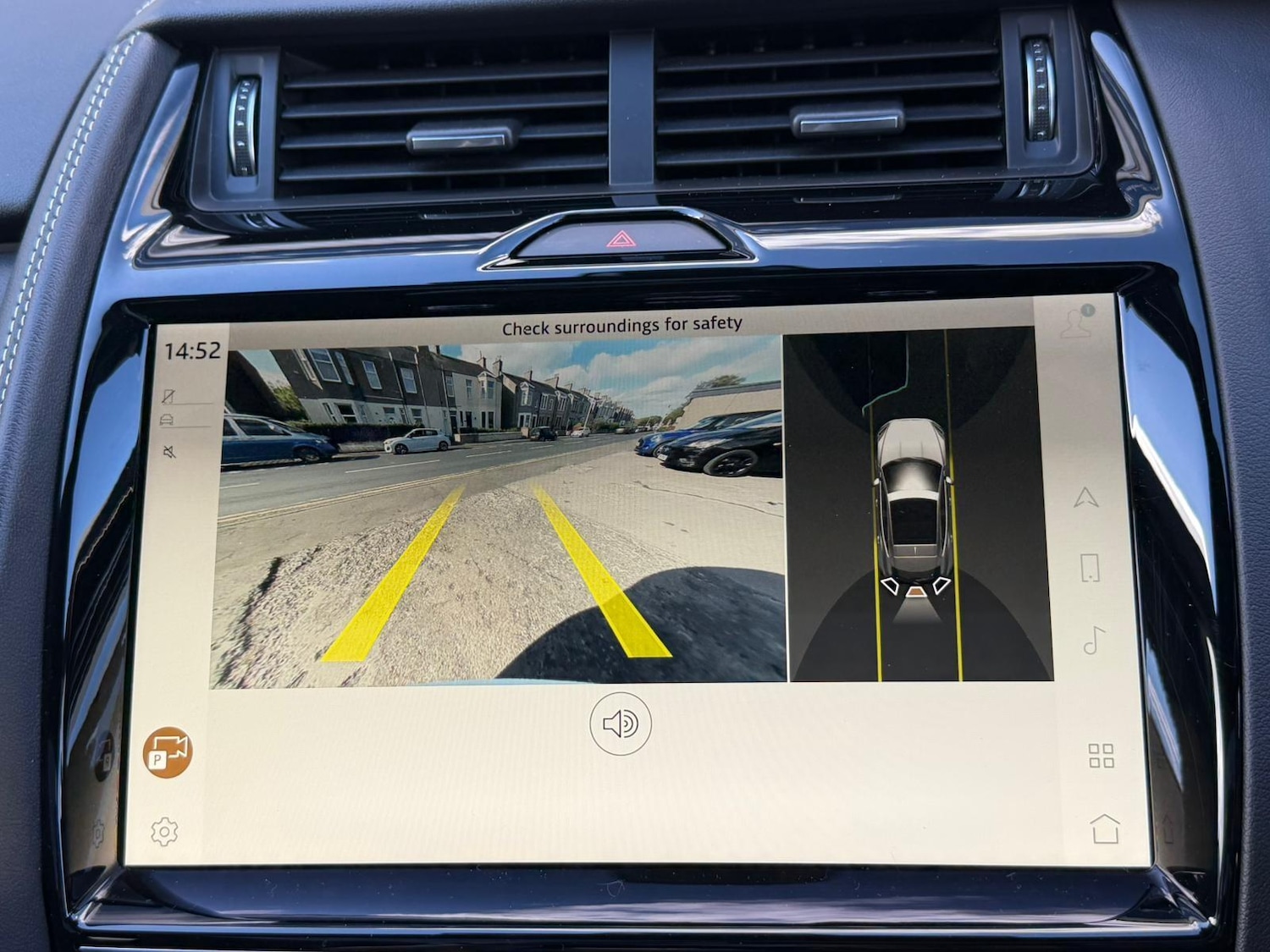 Used Jaguar E-Pace 2023 for sale - 76647484: Photo 23