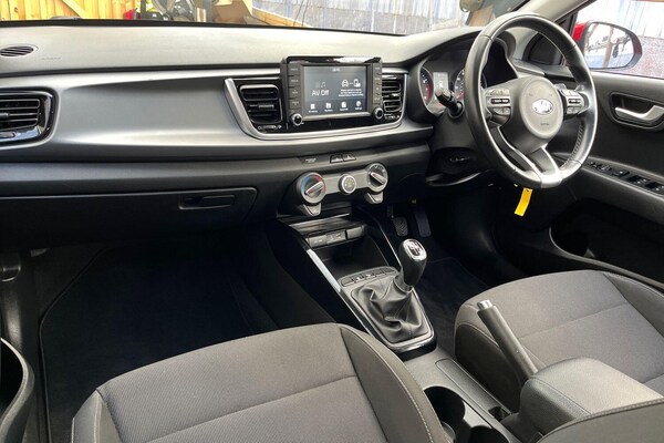 Used Kia Rio 2019 for sale - 76289064: Photo 2