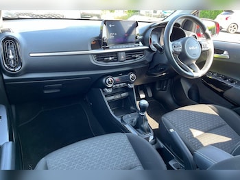 Used Kia Picanto 2021 for sale - 76289038: Photo 2