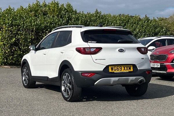 Used Kia Stonic 2019 for sale - 76289045: Photo 3