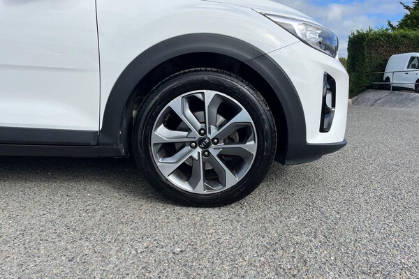Used Kia Stonic 2019 for sale - 76289045: Photo 6