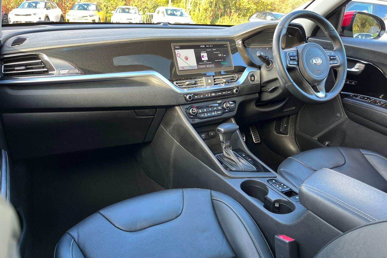 Used Kia Niro 2021 for sale - 76681444: Photo 2