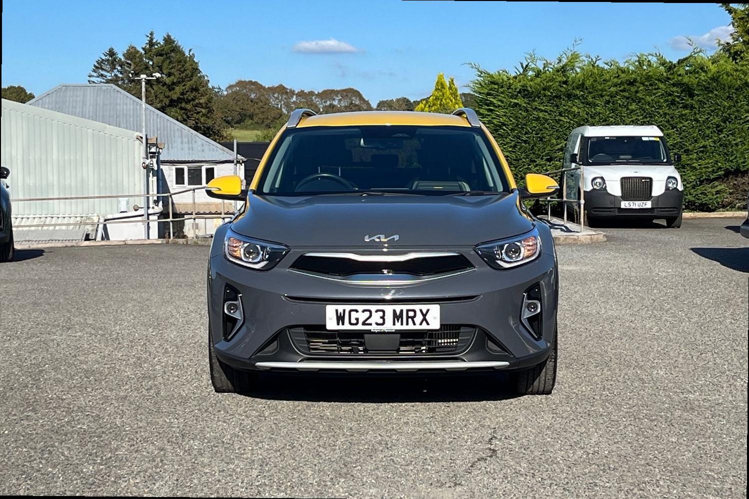 Used Kia Stonic 2023 for sale - 76675585: Photo 10