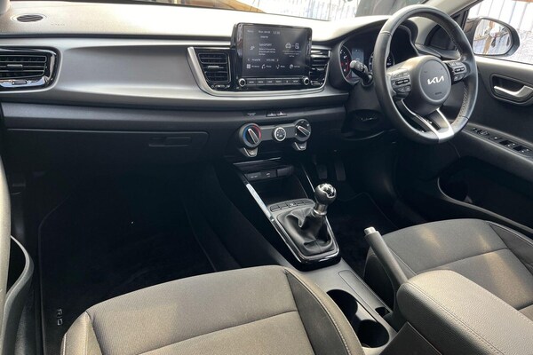 Used Kia Rio 2023 for sale - 76289075: Photo 2