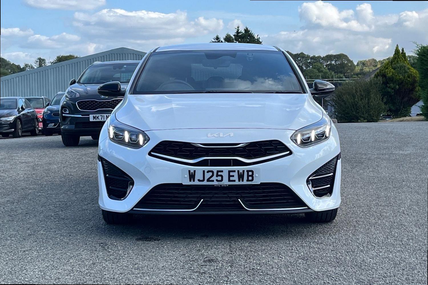 Used Kia Ceed 2025 for sale - 76680386: Photo 8