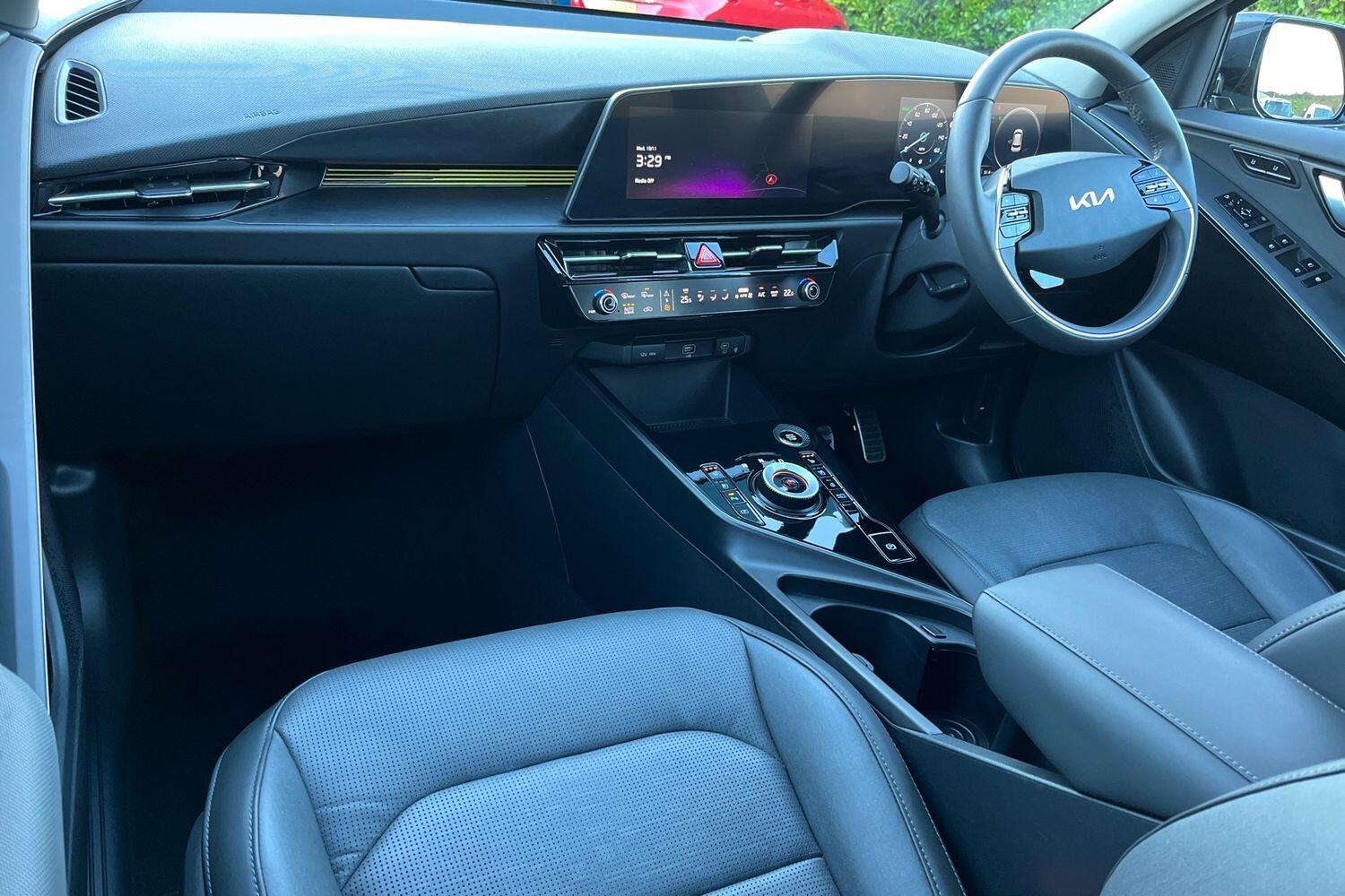 Used Kia Niro 2025 for sale - 76681495: Photo 2