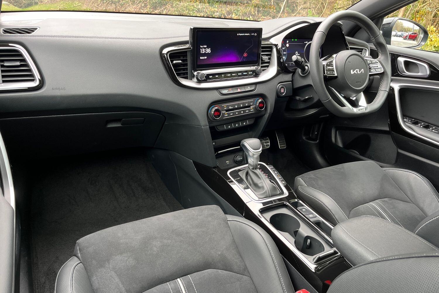 Used Kia XCeed 2025 for sale - 78151840: Photo 2