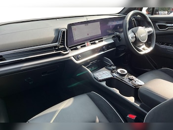 Used Kia Sportage 2025 for sale - 76680103: Photo