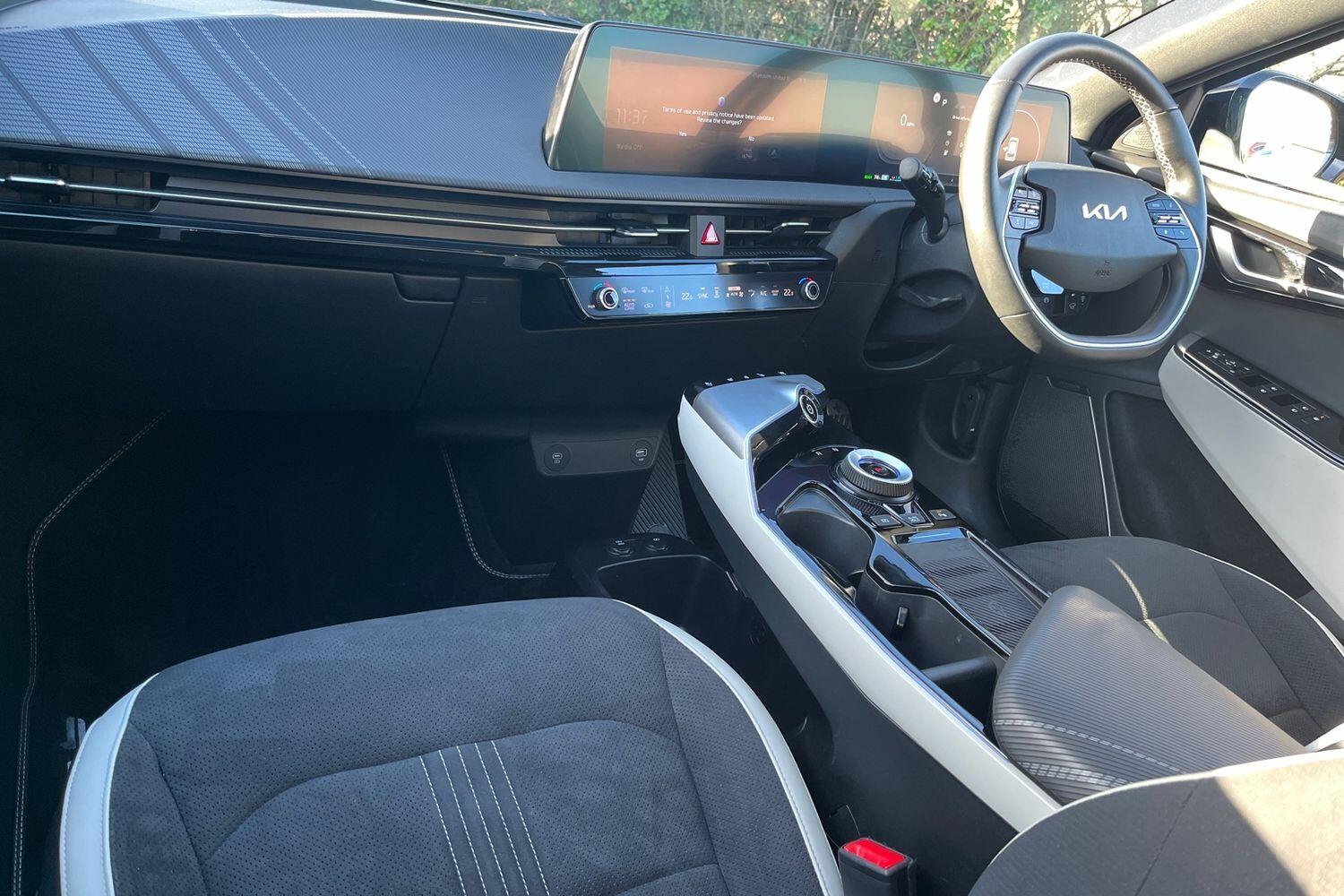 Used Kia EV6 2024 for sale - 77851592: Photo 2