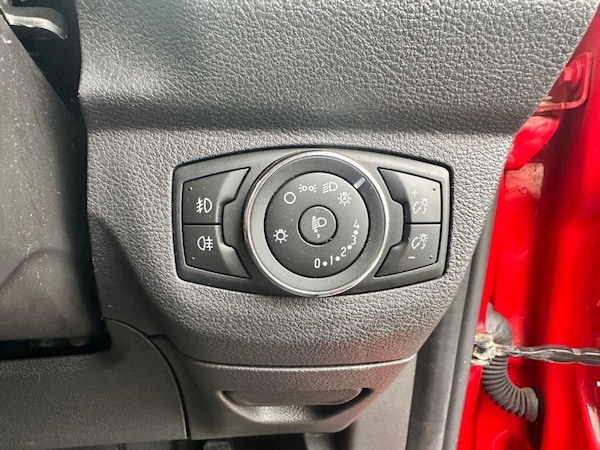 Used Ford Transit Courier 2019 for sale - 76279931: Photo 14