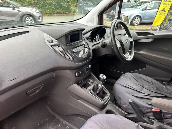 Used Ford Transit Courier 2019 for sale - 76279931: Photo 15