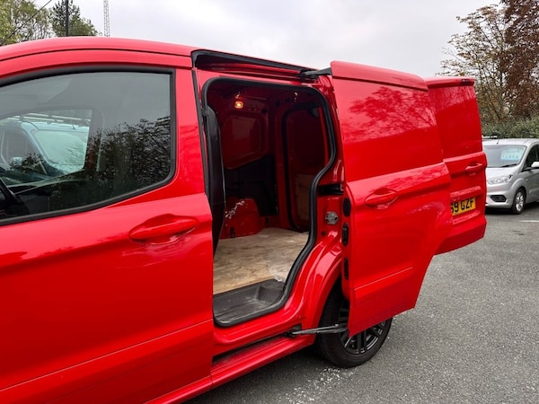 Used Ford Transit Courier 2019 for sale - 76279931: Photo 21