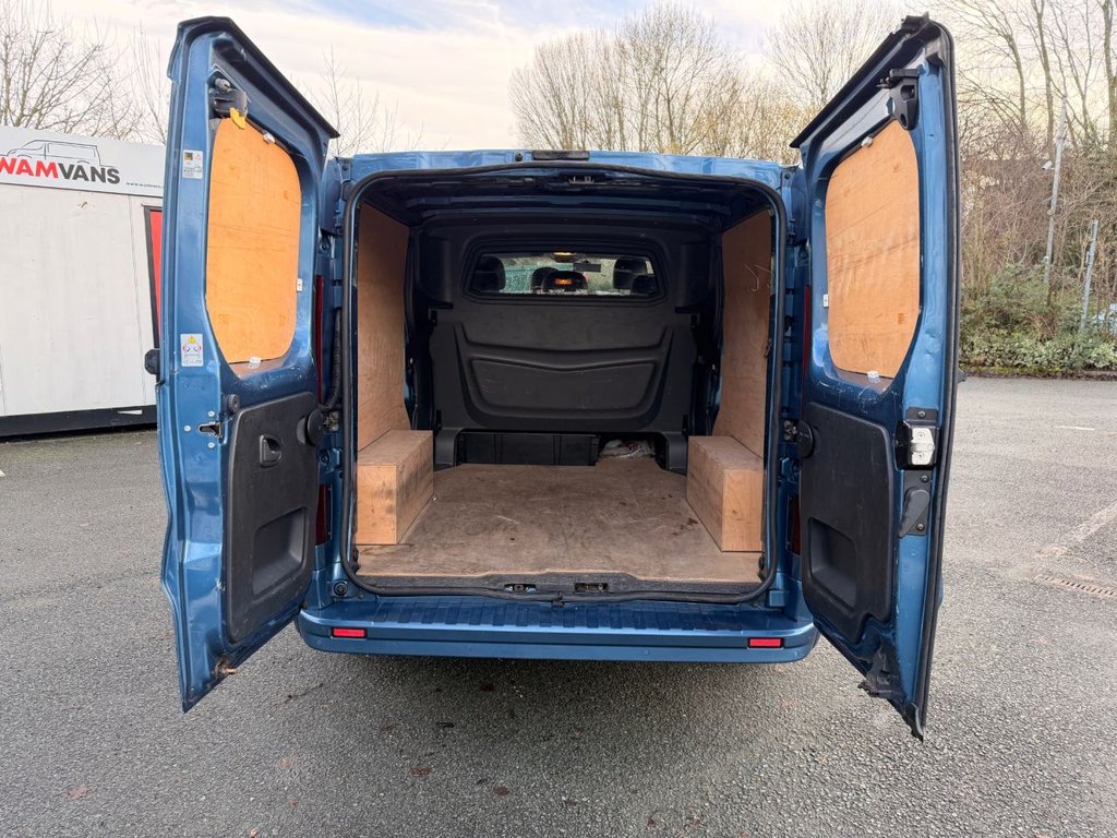 Used Vauxhall Vivaro 2016 for sale - 77200534: Photo 27