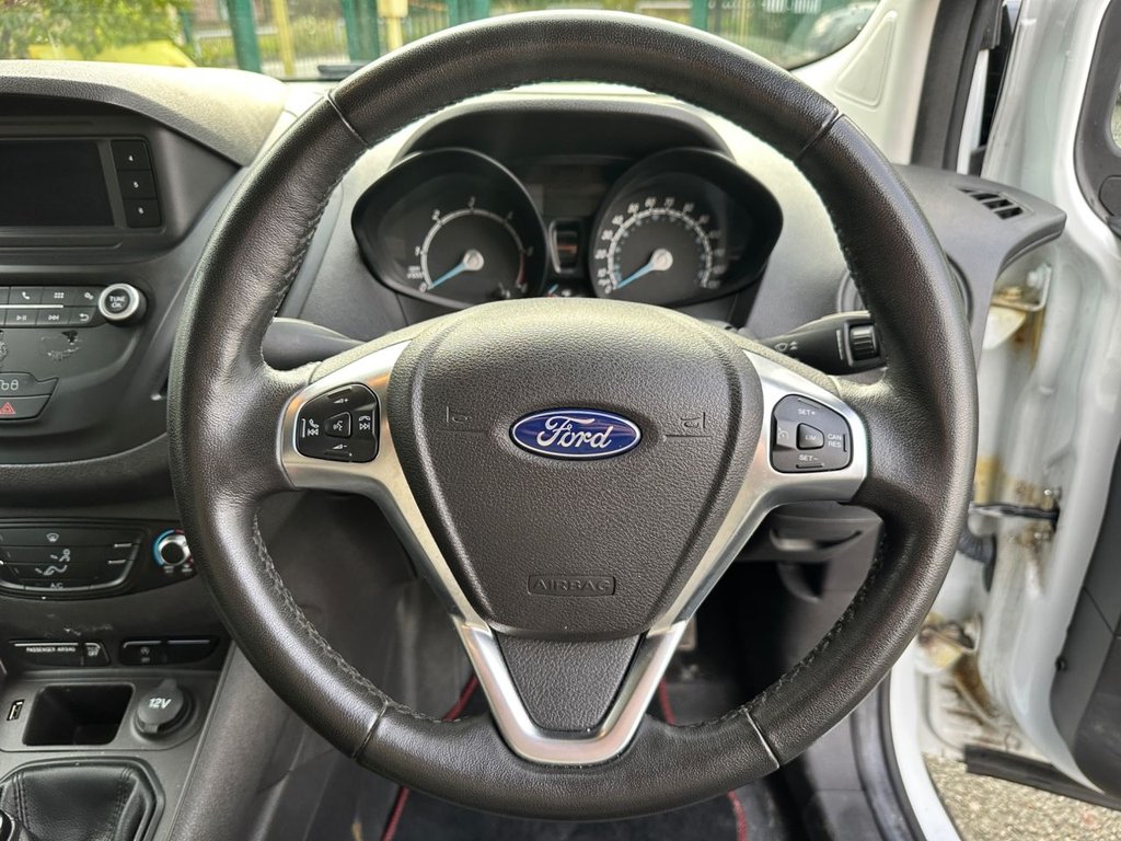 Used Ford Transit Courier 2020 for sale - 76642874: Photo 14