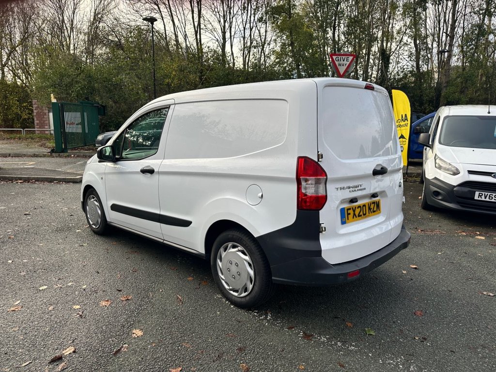 Used Ford Transit Courier 2020 for sale - 76642874: Photo 3