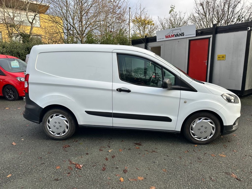 Used Ford Transit Courier 2020 for sale - 76642874: Photo 6
