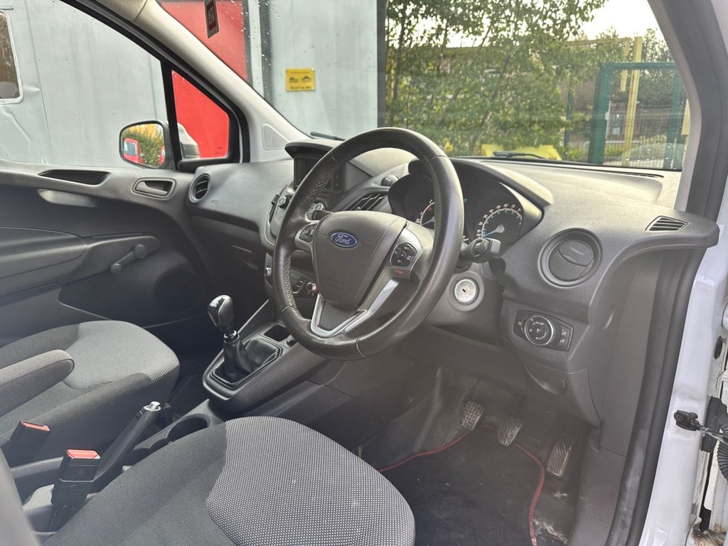 Used Ford Transit Courier 2020 for sale - 76642874: Photo 9