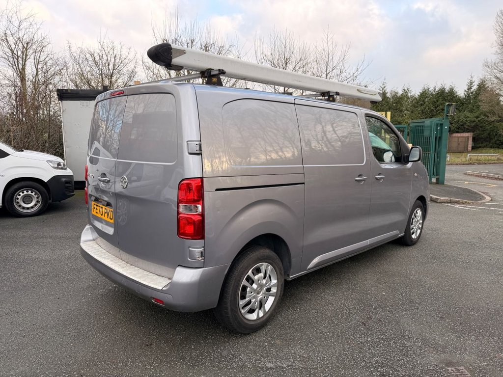 Used Vauxhall Vivaro 2020 for sale - 77422173: Photo 5