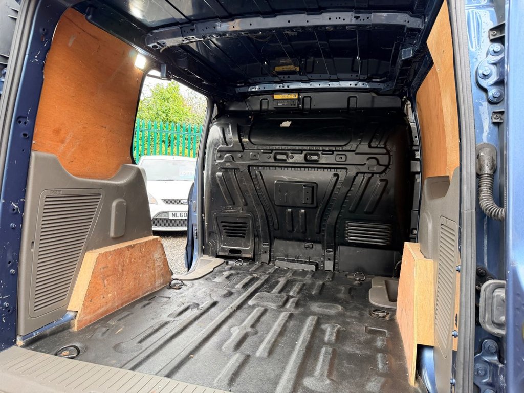 Used Ford Transit Connect 2020 for sale - 77547128: Photo 25