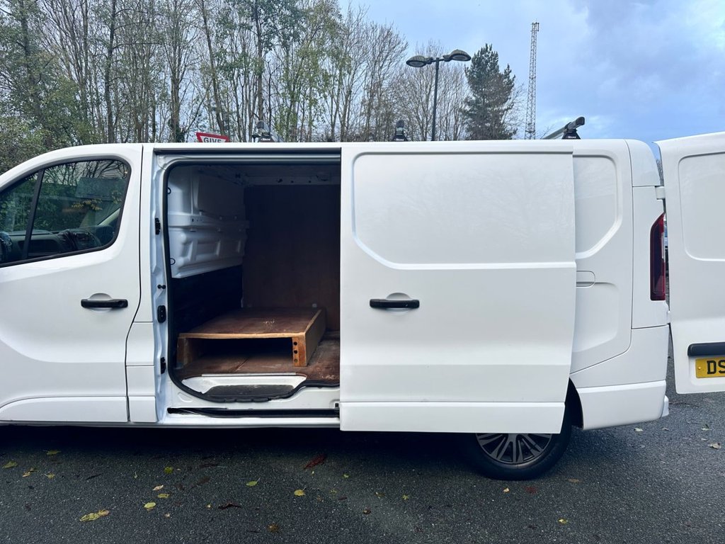Used Vauxhall Vivaro 2018 for sale - 76867593: Photo 19