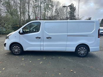 Used Vauxhall Vivaro 2018 for sale - 76867593: Photo