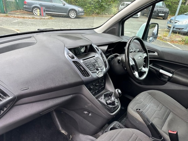 Used Ford Transit Connect 2018 for sale - 76223905: Photo 17