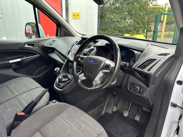 Used Ford Transit Connect 2018 for sale - 76223905: Photo 9