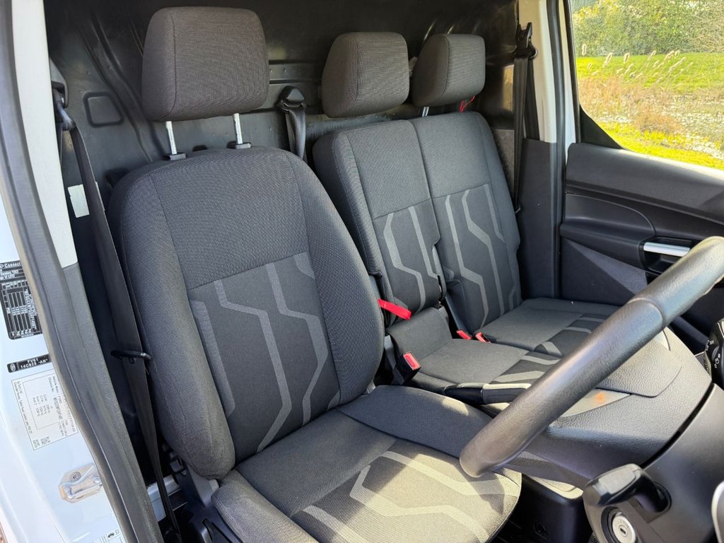 Used Ford Transit Connect 2017 for sale - 78068899: Photo 19