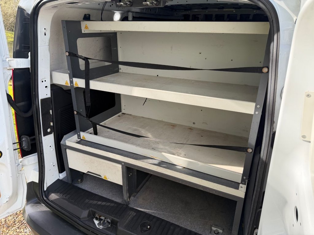 Used Ford Transit Connect 2017 for sale - 78068899: Photo 26